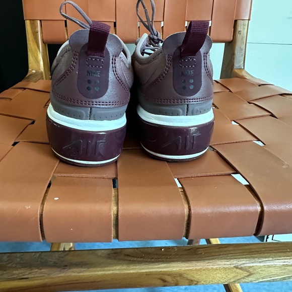 Nike Air Max Dia - Worn once! - Picture 2 of 8